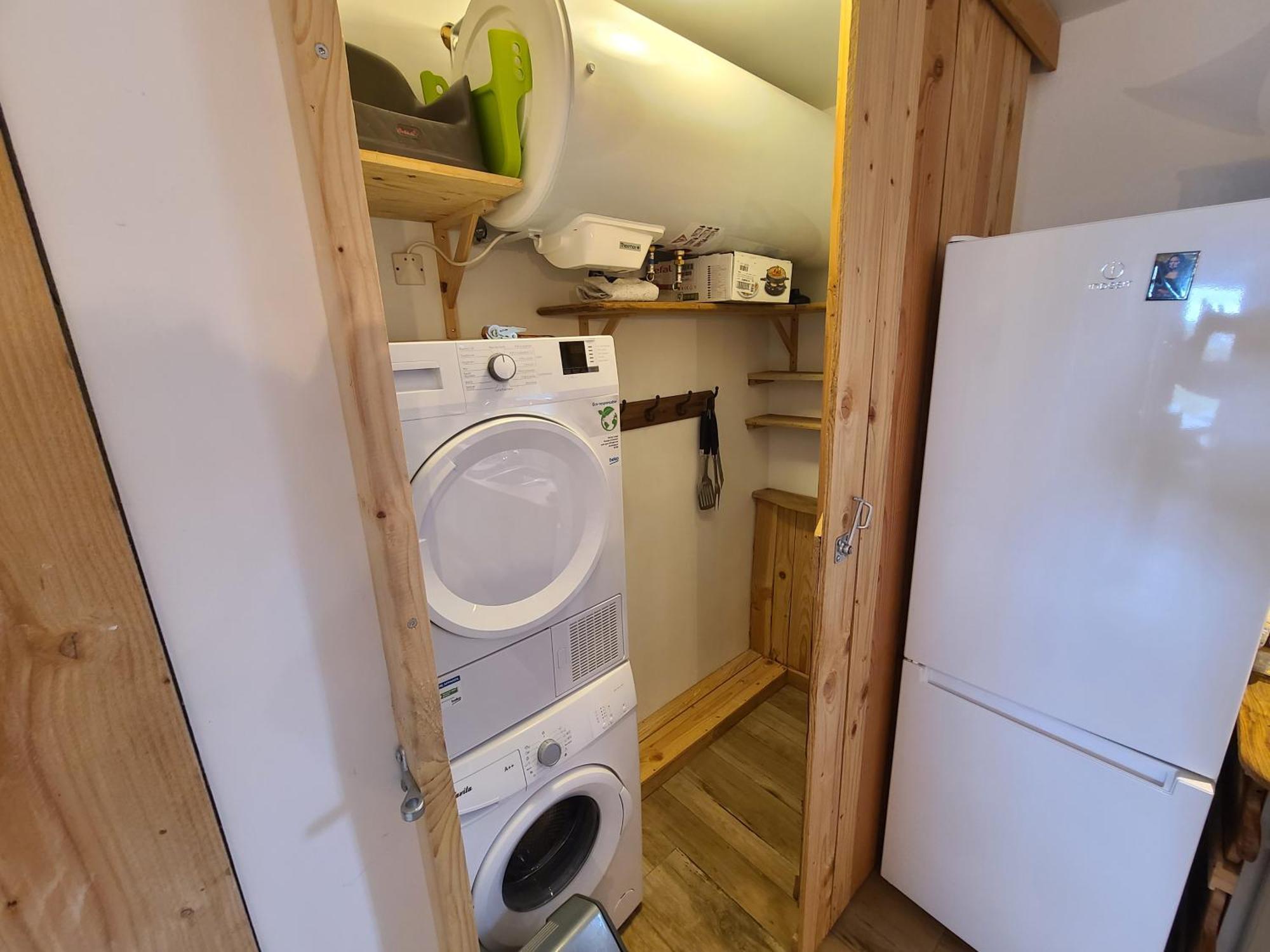 Gites La Boletiere Saint-Étienne-du-Valdonnez Kamer foto