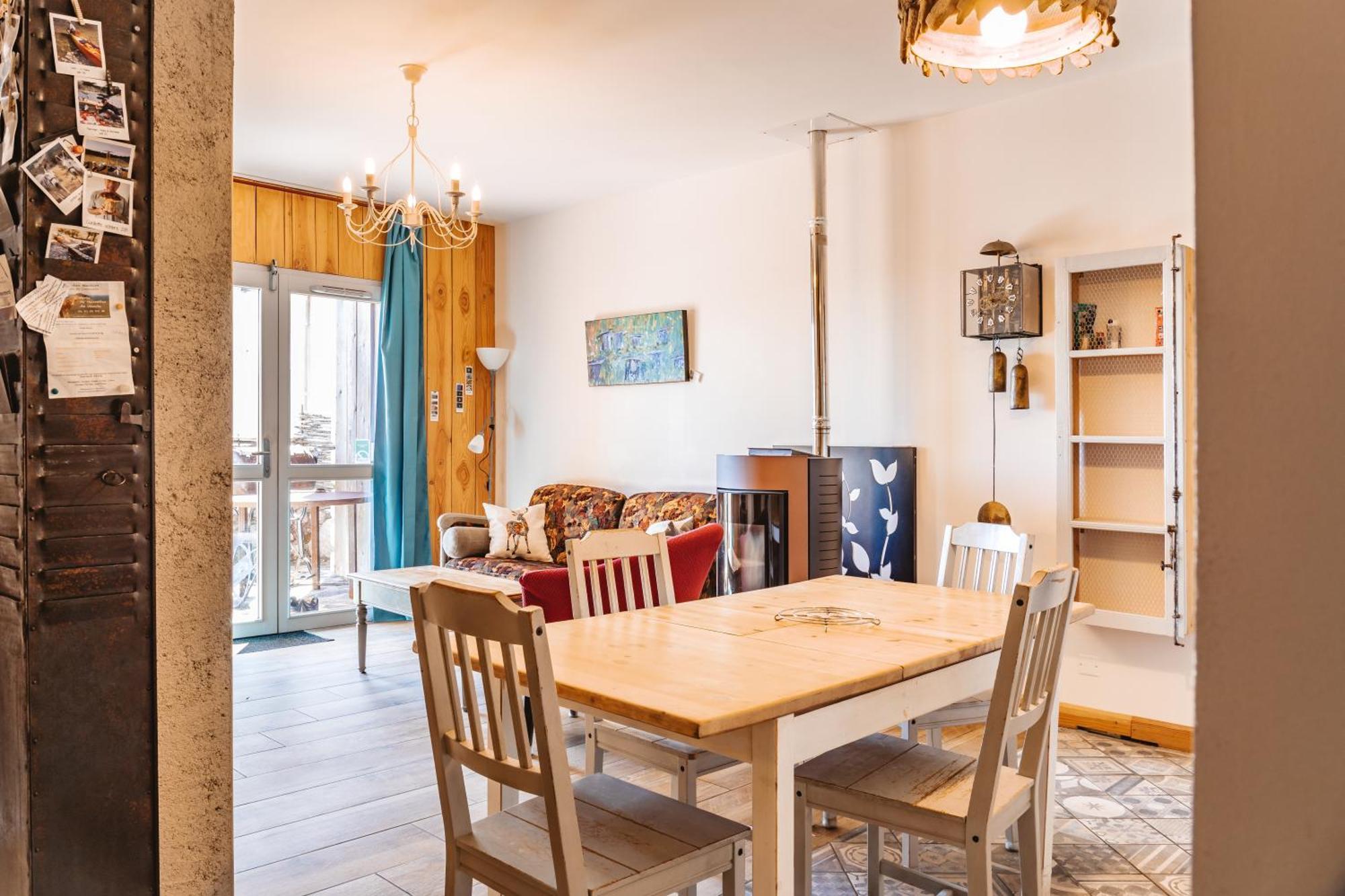 Gites La Boletiere Saint-Étienne-du-Valdonnez Kamer foto